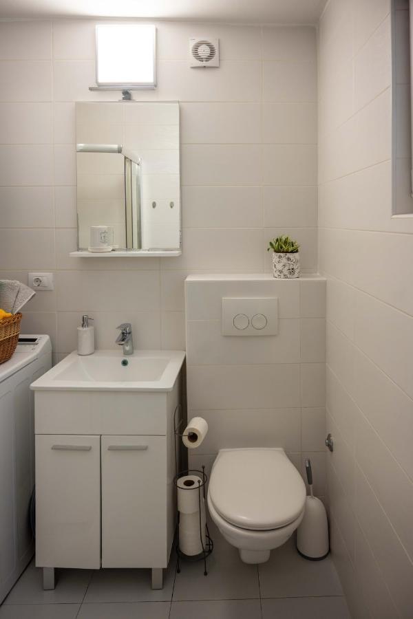 Apartment Montona Pula Eksteriør billede