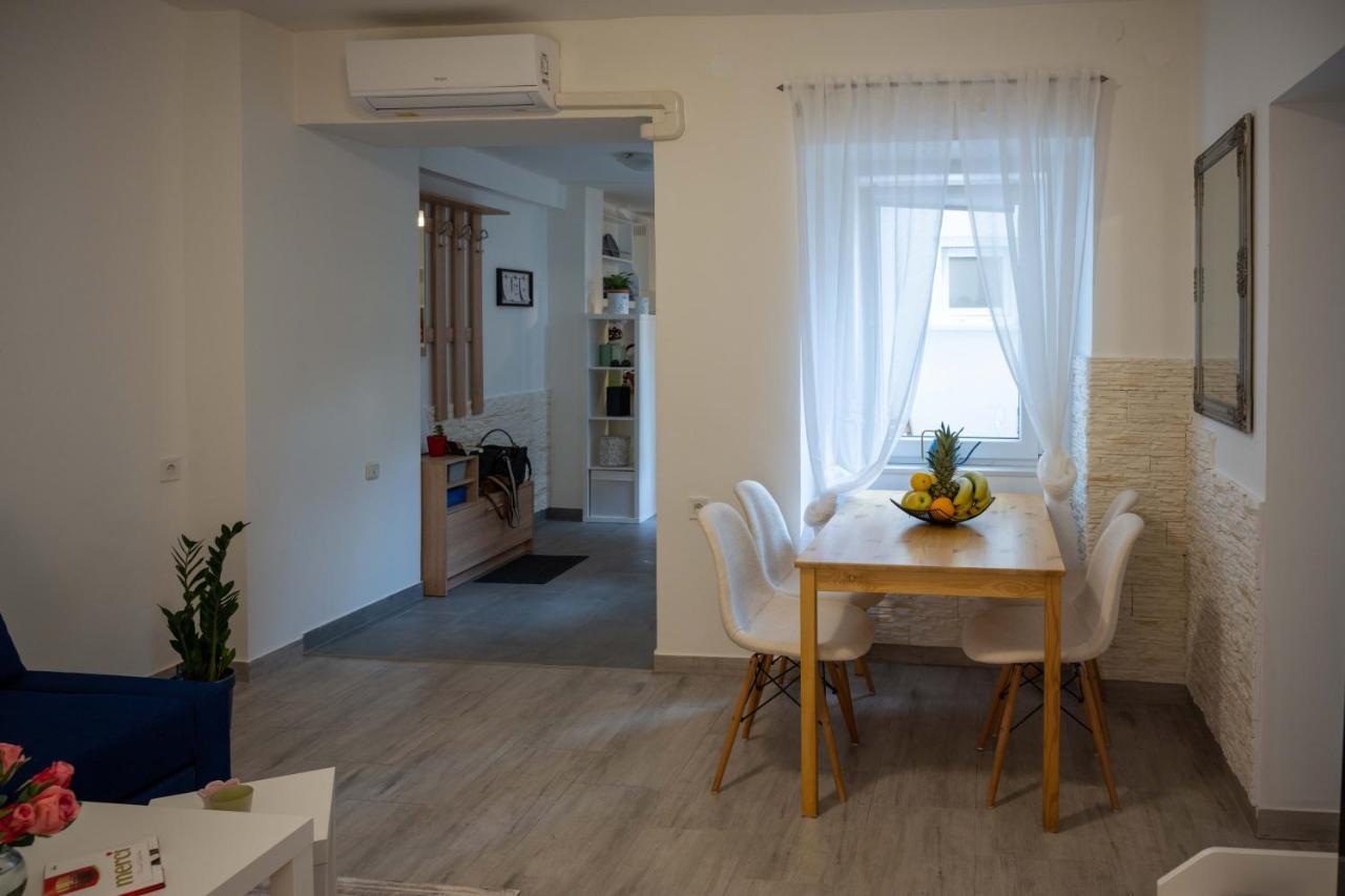 Apartment Montona Pula Eksteriør billede